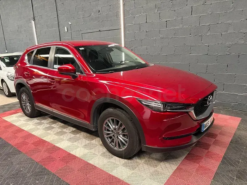 Begagnad Mazda CX-5 150 HK (110 kW) 2018 Röd SUV