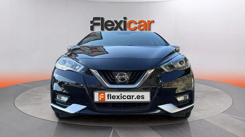 Usado Nissan Micra 92 CV (67 kW) 2021 Negro Utilitario