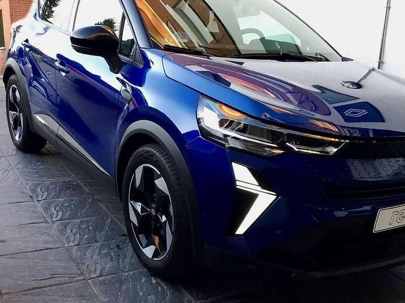 Usado Renault Captur Techno 101 CV (74 kW) 2025 Azul SUV