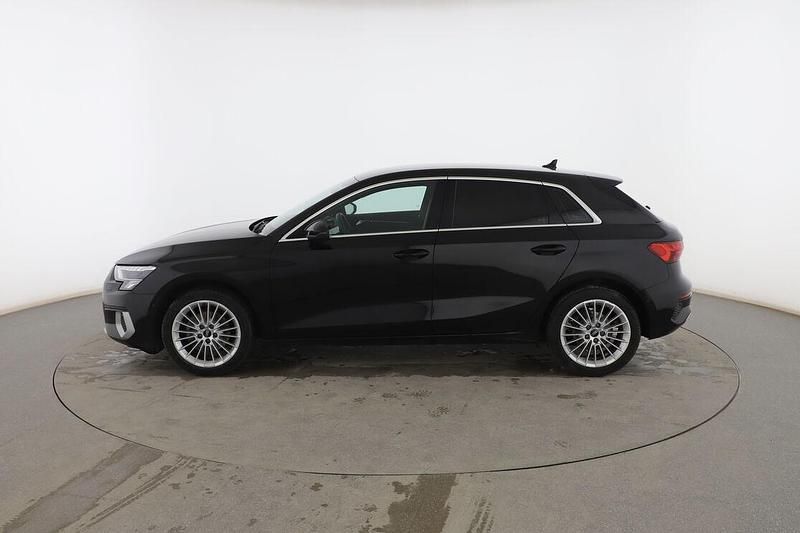 Usado Audi A3 Sportback e-tron Advanced 110 CV (80 kW) 2023 Negro Utilitario