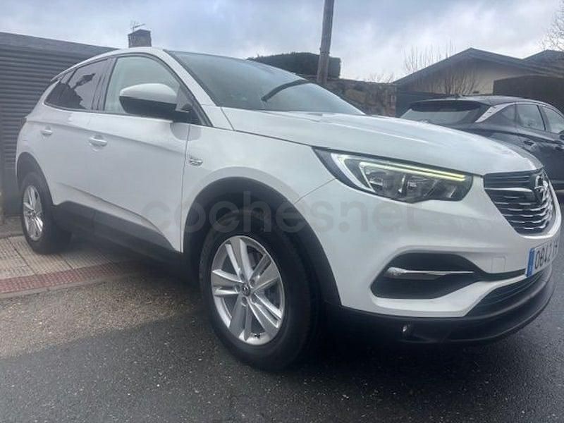 Usado Opel Grandland X Selective 130 CV (95 kW) 2019 Blanco SUV