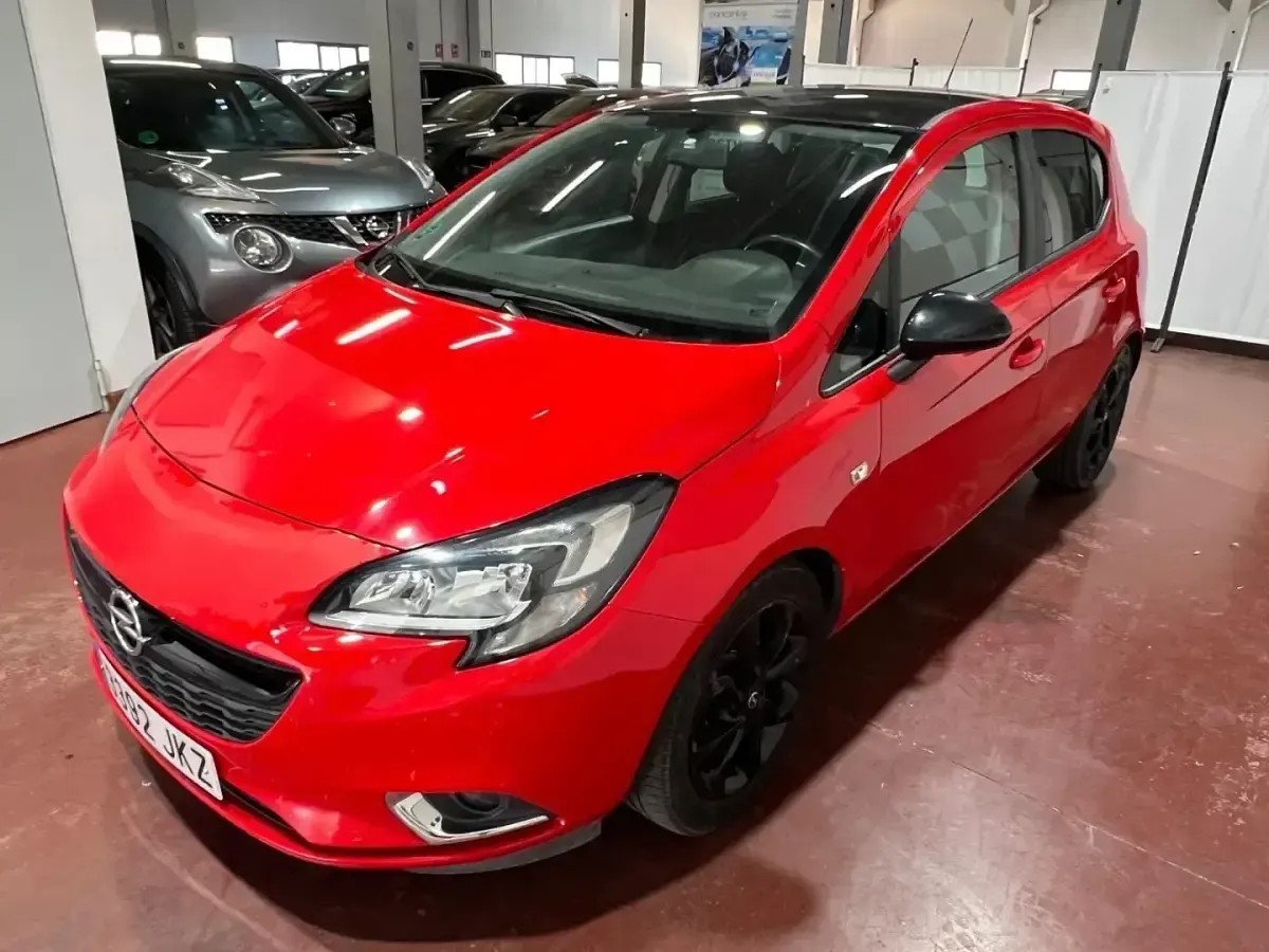 Usado Opel Corsa Selective 90 CV (66 kW) 2015 Rojo Berlina