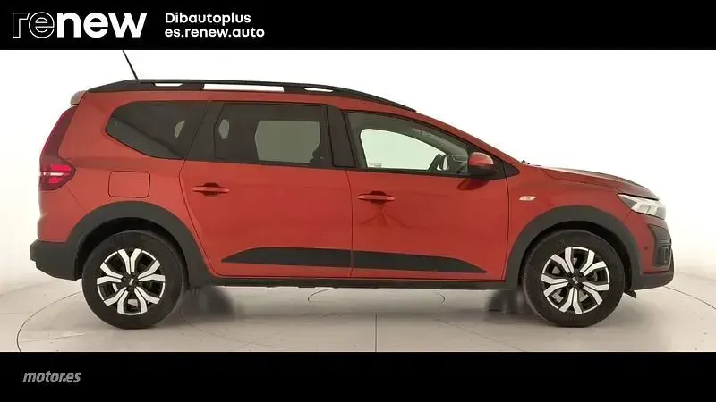 Usado Dacia Jogger Expression 110 CV (80 kW) 2024 Naranja Monovolumen