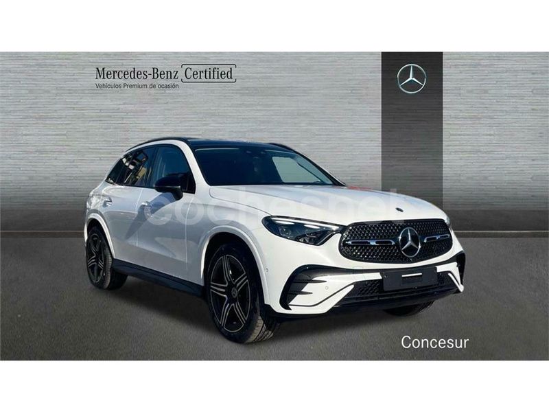 Usado Mercedes GLC300e AMG line 313 CV (230 kW) 2024 Manufaktur blanco opalita brig SUV