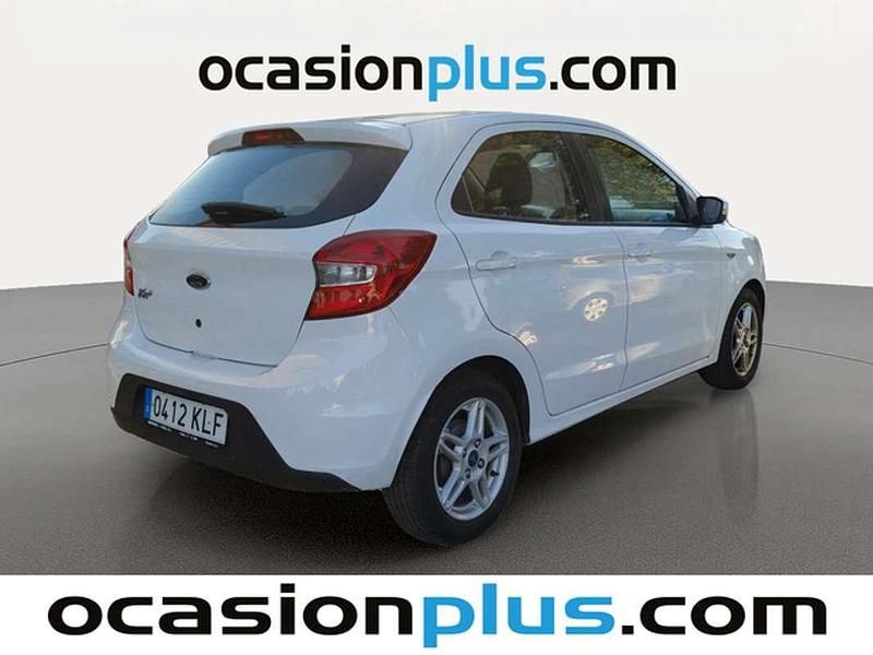 Usado Ford Ka Plus Ultimate 86 CV (63 kW) 2018 Blanco Utilitario