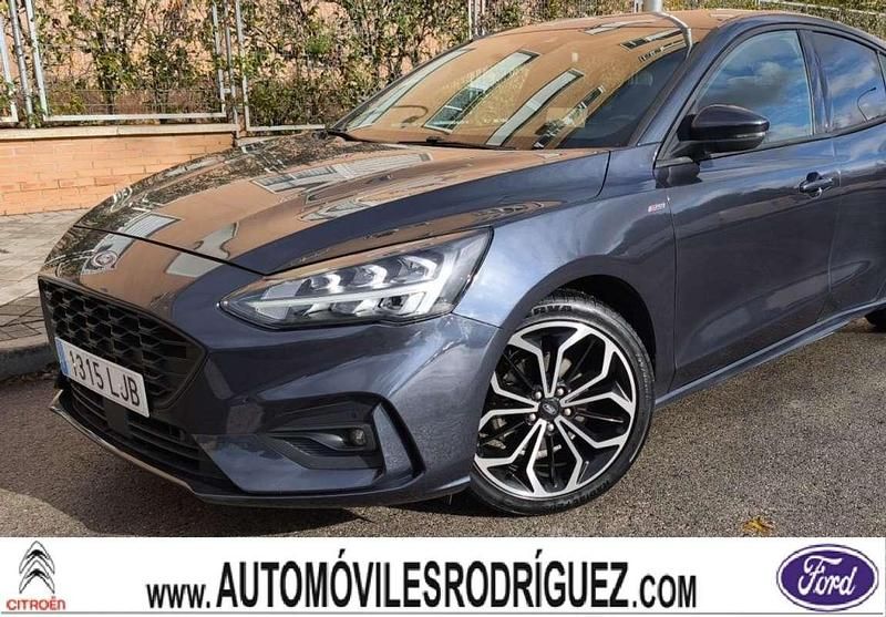 Usado Ford Focus ST-Line 125 CV (91 kW) 2020 Azul Utilitario