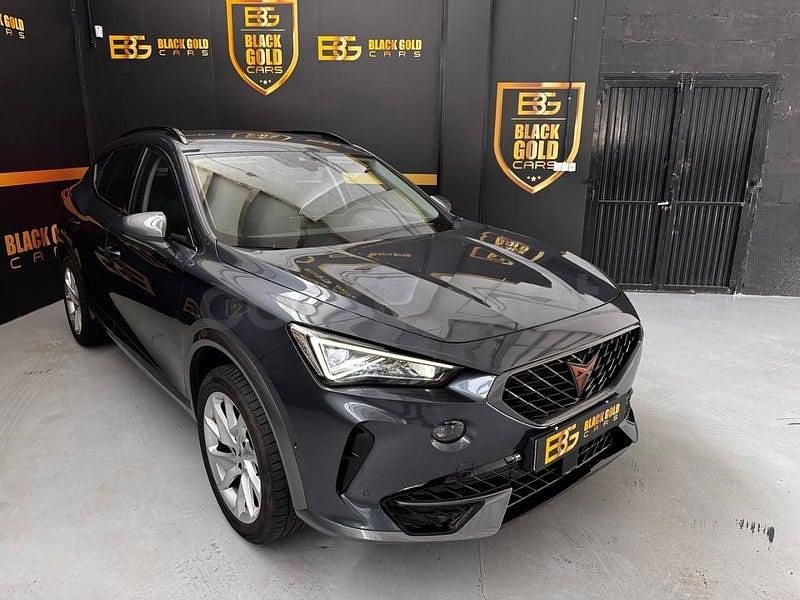 Usado Cupra Formentor 150 CV (110 kW) 2023 Gris / plata SUV