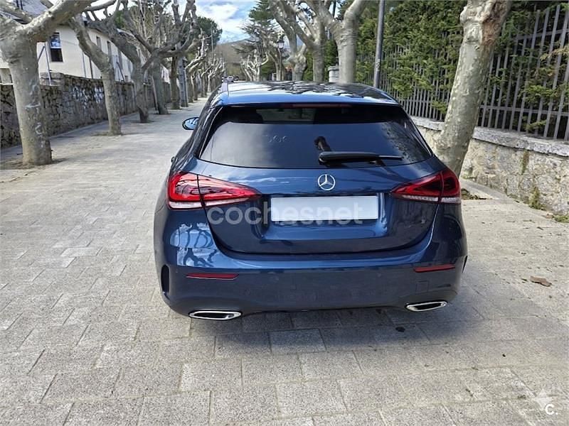 Usado Mercedes A200 163 CV (119 kW) 2020 Azul Berlina