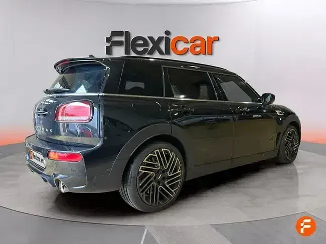 Usado Mini John Cooper Works Clubman 306 CV (225 kW) 2023 Negro Familiar