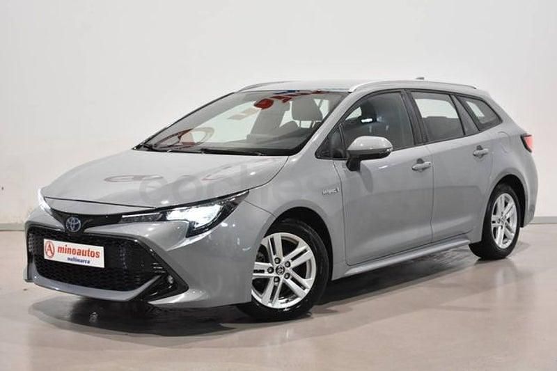 Usado Toyota Corolla Business Edition 122 CV (89 kW) 2021 Gris Familiar