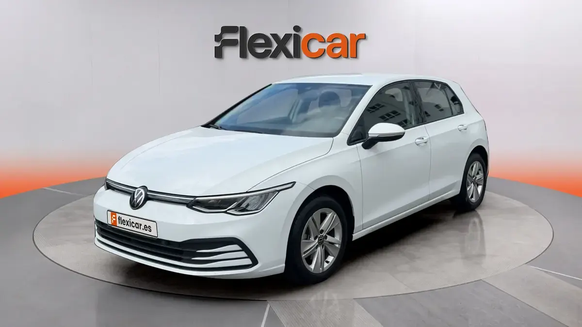 Usado VW Golf VIII Life 116 CV (85 kW) 2022 Blanco Utilitario