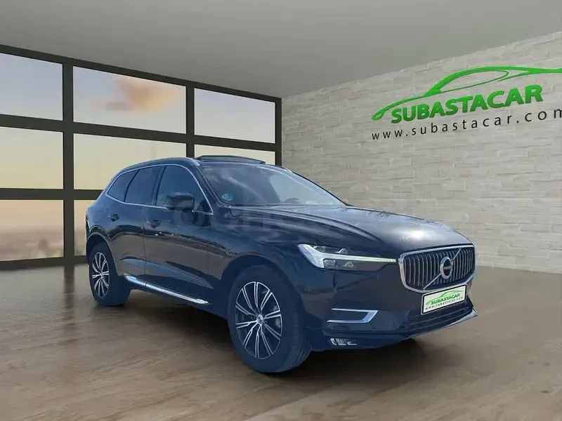 Usado Volvo XC60 Inscription 197 CV (144 kW) 2020 Negro SUV