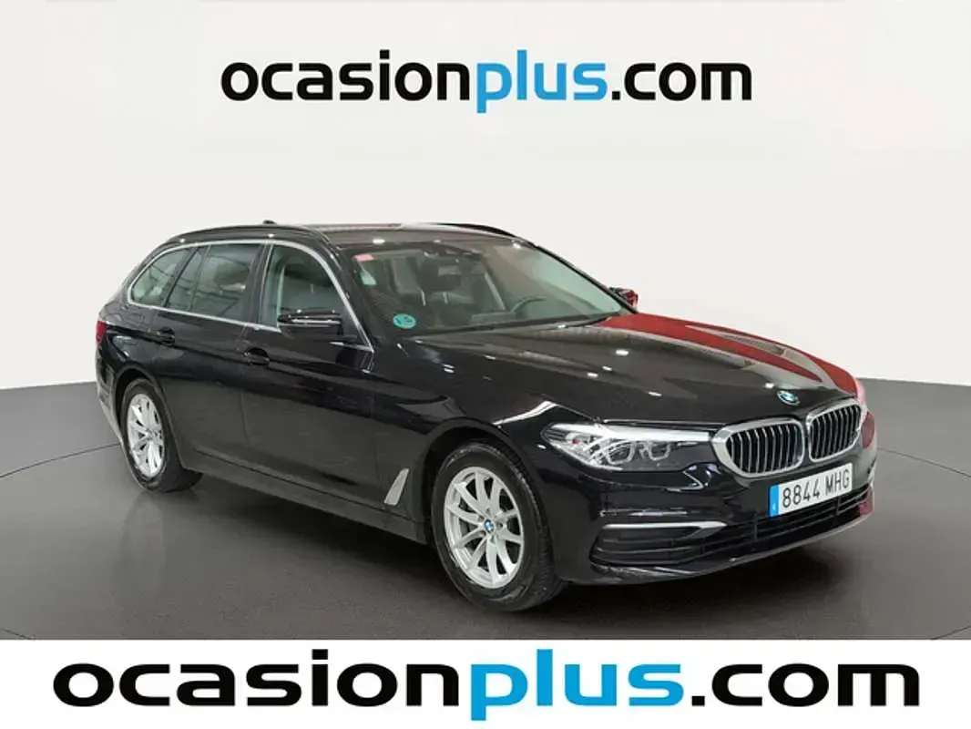 Usado BMW 520 190 CV (139 kW) 2018 Negro Familiar