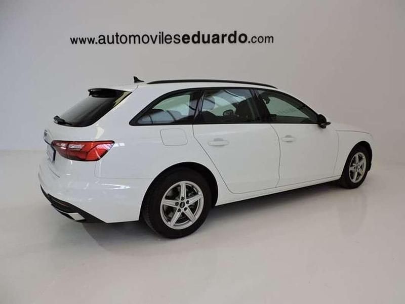 Usado Audi A4 Advanced Plus 163 CV (119 kW) 2021 Blanco Familiar