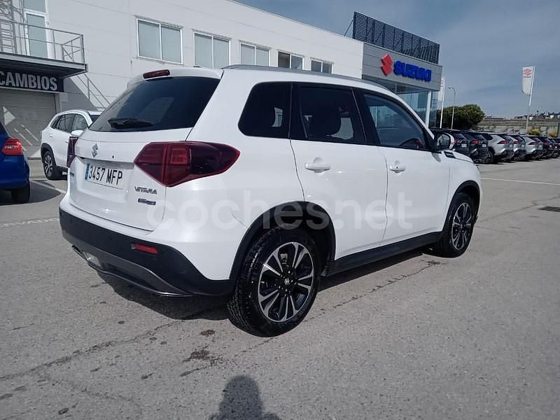 Usado Suzuki Vitara GLX 129 CV (94 kW) 2023 Blanco SUV