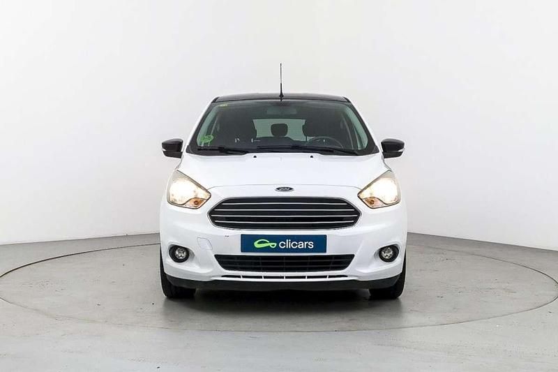 Usado Ford Ka Plus Ultimate 86 CV (63 kW) 2018 Blanco Utilitario