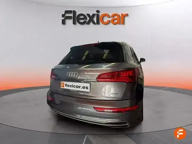 Usado Audi Q5 190 CV (139 kW) 2019 Gris SUV