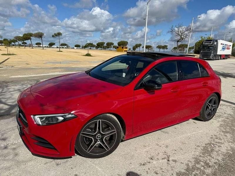 Usado Mercedes A250 224 CV (164 kW) 2018 Rojo Utilitario