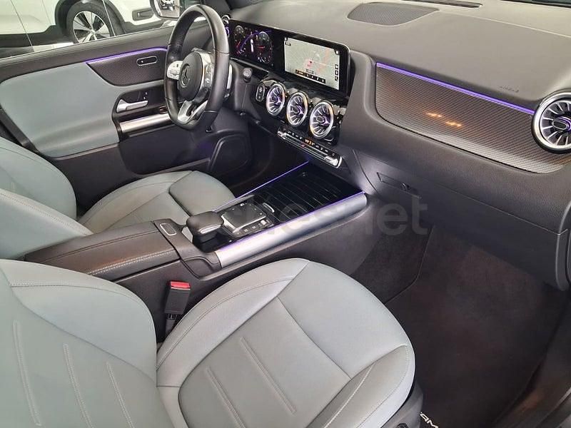Usado Mercedes GLA200 150 CV (110 kW) 2023 Gris / plata SUV