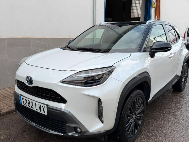 Usado Toyota Yaris Cross 116 CV (85 kW) 2022 Blanco SUV