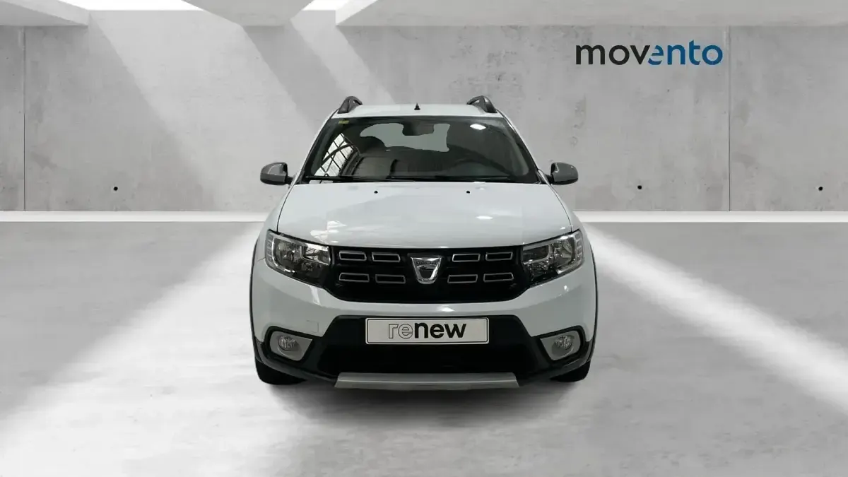 Usado Dacia Sandero Stepway 90 CV (66 kW) 2016 Blanco Berlina