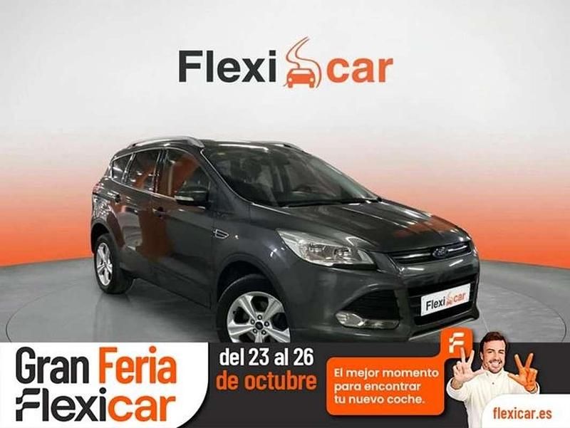 Gris Usado 2016 Ford Kuga Titanium SUV | 12.690 € (Buen precio) - Imagen 1/4