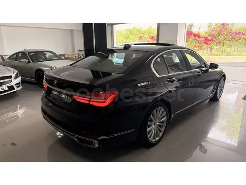 Usado BMW 730 Comfort Edition 265 CV (194 kW) 2016 Negro Berlina