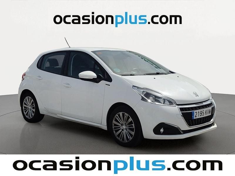 Usado Peugeot 208 Signature Sky 83 CV (61 kW) 2019 Blanco Utilitario