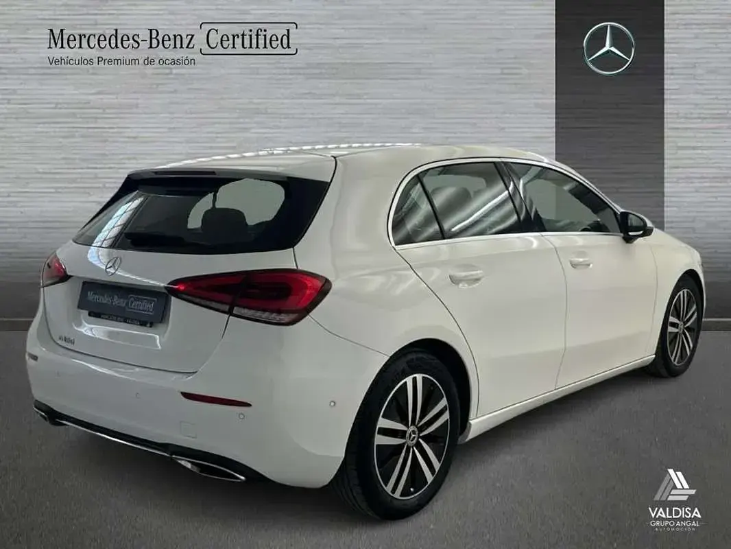 Usado Mercedes A180 136 CV (100 kW) 2022 Utilitario