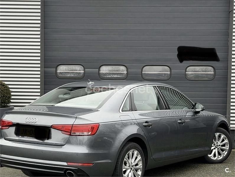 Usado Audi A4 190 CV (139 kW) 2016 Gris / plata Berlina
