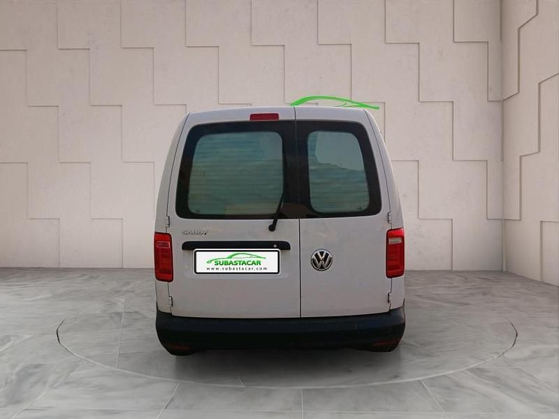 Usado VW Caddy 75 CV (55 kW) 2019 Blanco Monovolumen