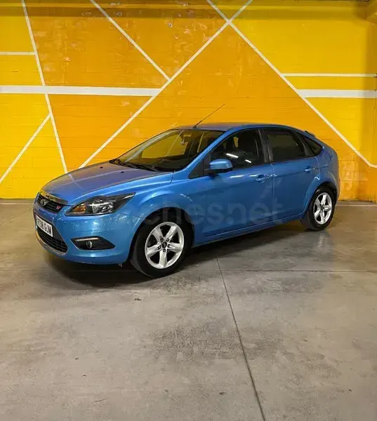 Usado Ford Focus Trend 109 CV (80 kW) 2009 Azul Berlina