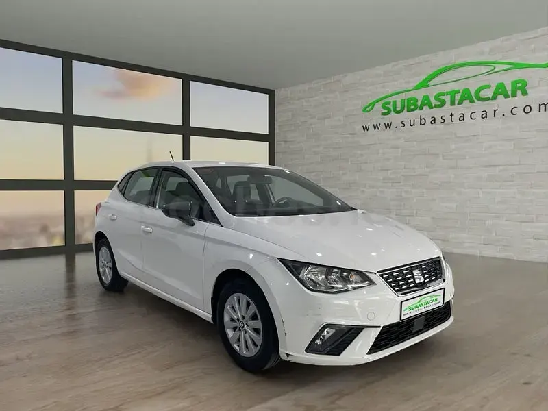 Usado Seat Ibiza XCELLENCE 115 CV (84 kW) 2019 Blanco Utilitario