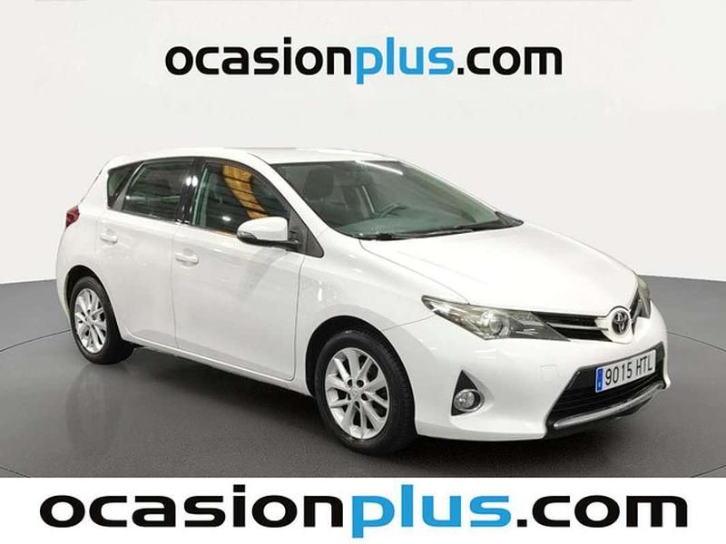 Brugt Toyota Auris Active 132 HK (97 kW) 2013 Hvid Hatchback