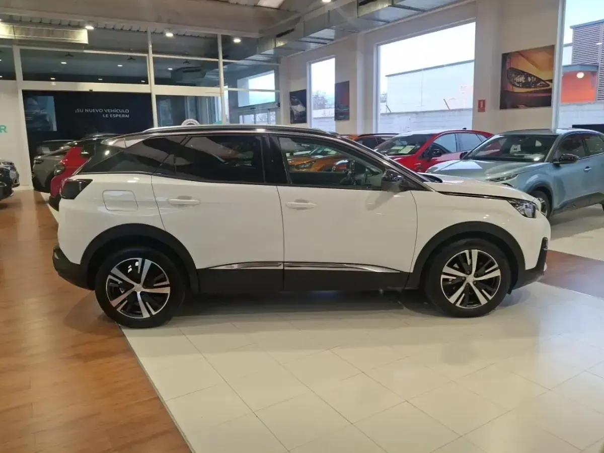 Occasion Peugeot 3008 Allure 131 ch (96 kW) 2018 Blanc SUV