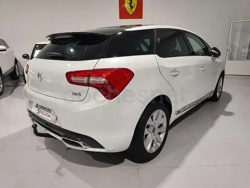 Usado DS Automobiles DS5 Design 120 CV (88 kW) 2017 Blanco Utilitario