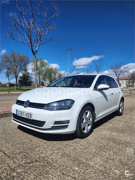 Blanco Usado 2014 VW Golf VII Advance Berlina | 8795 € (Precio justo) - Imagen 1/4