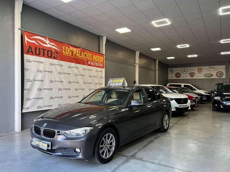 Käytetty BMW 320 Efficient Dynamics 163 HP (119 kW) 2015 Peessi Sedan