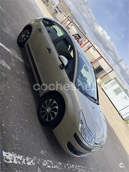 Usado Citroën C4 110 CV (80 kW) 2007 Beige Berlina
