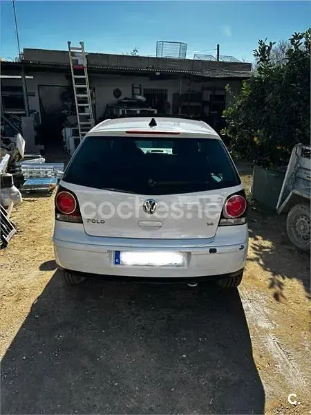 Usado VW Polo Highline 80 CV (58 kW) 2008 Blanco Utilitario