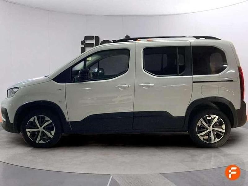 Usado Peugeot Rifter GT 102 CV (75 kW) 2023 Blanco Monovolumen