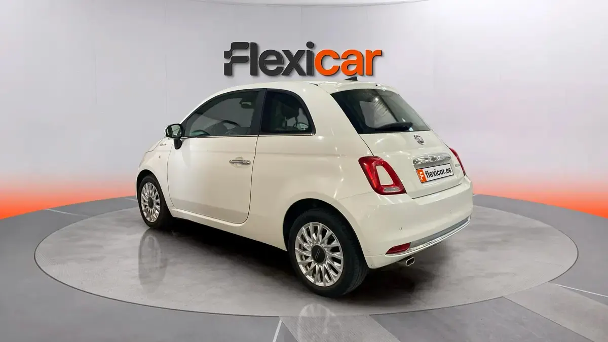Usado Fiat 500 Dolcevita 71 CV (52 kW) 2022 Blanco Berlina