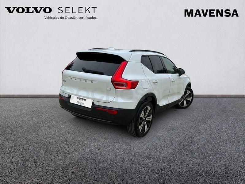 Usado Volvo XC40 Plus 211 CV (155 kW) 2022 Blanco SUV