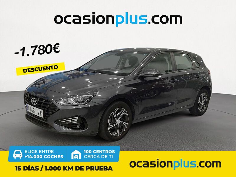 Gris Usado 2022 Hyundai i30 Berlina | 19.590 € (Precio justo) - Imagen 1/4