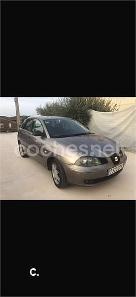 Gris / plata Usado 2003 Seat Ibiza Stella Berlina | 550 € - Imagen 1/4
