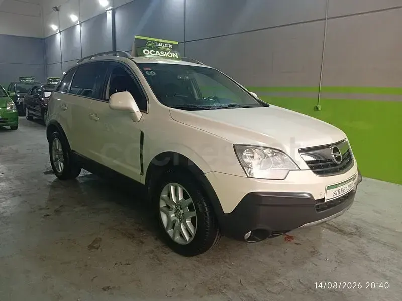 Usado Opel Antara Cosmo 150 CV (110 kW) 2010 Blanco SUV