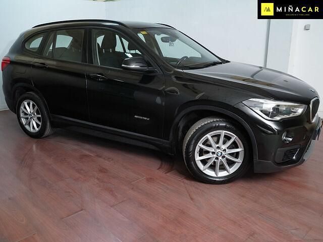 Usado BMW X1 150 CV (110 kW) 2017 Negro SUV