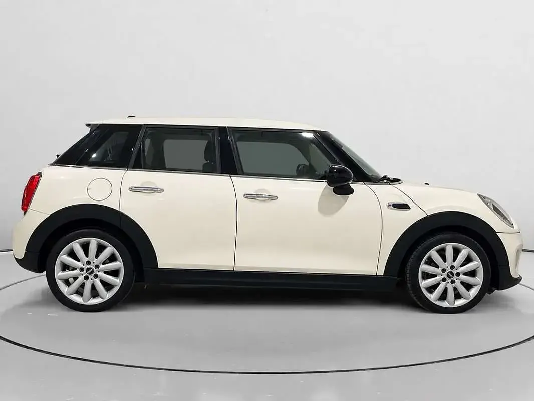 Usado Mini Cooper 136 CV (100 kW) 2017 Blanco Utilitario