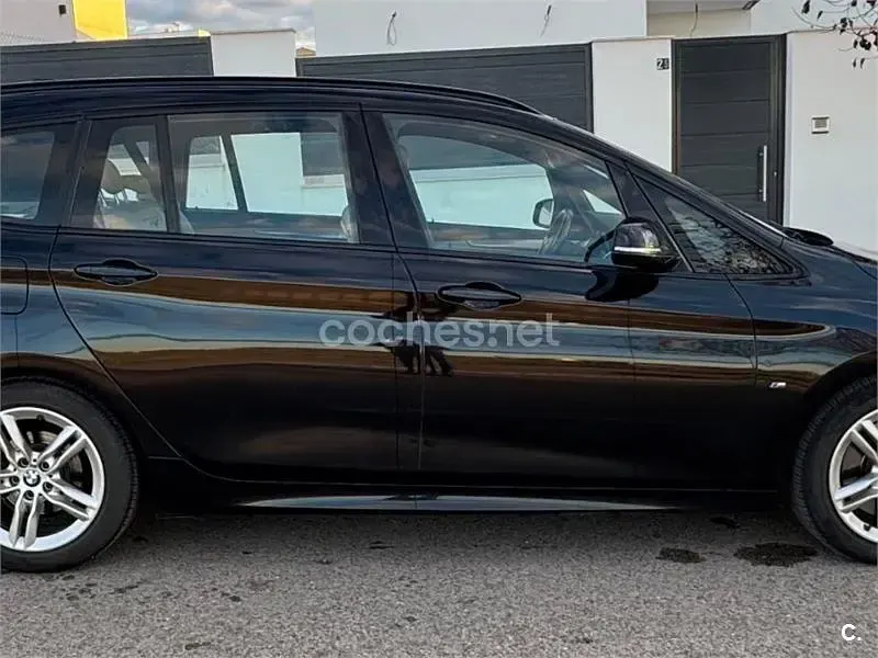 Usado BMW 220 190 CV (139 kW) 2015 Negro Familiar