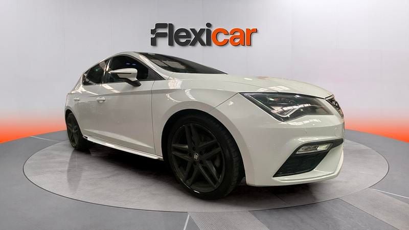 Usado Seat Leon ST FR 150 CV (110 kW) 2020 Blanco Familiar